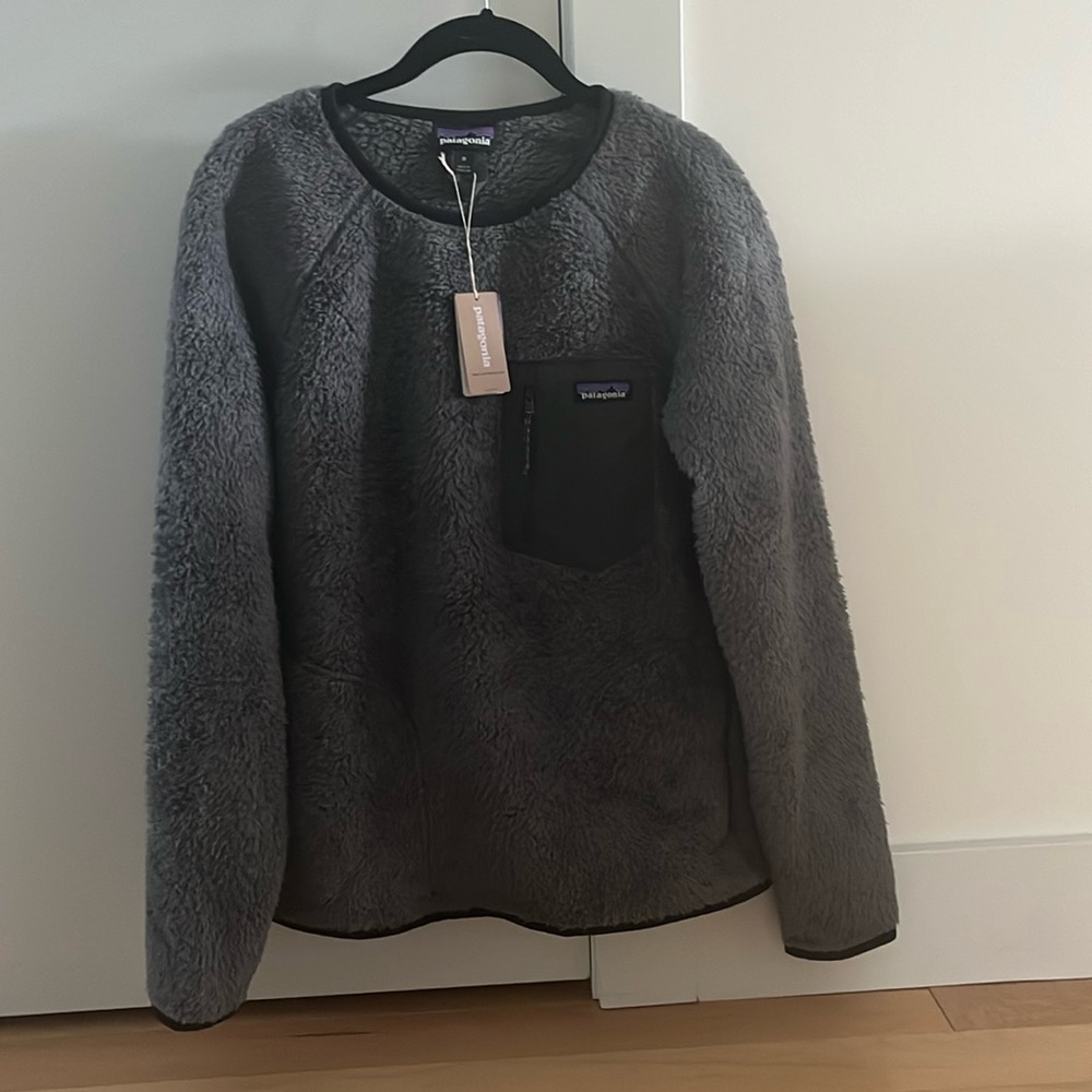 Brand new, never worn NWT Patagonia Men’s Los Gatos Crew
